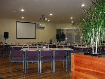 Sunset And Conference Venue Motel