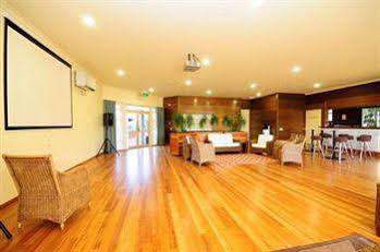 Motel Sunset And Conference Venue 3*