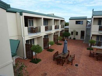Sunset And Conference Venue Motel 3*